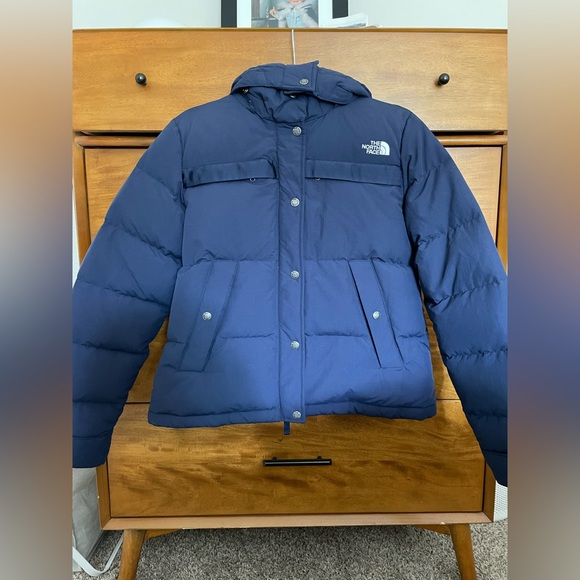 NWOT North Face Puffer - Womens Medium - Picture 1 of 7